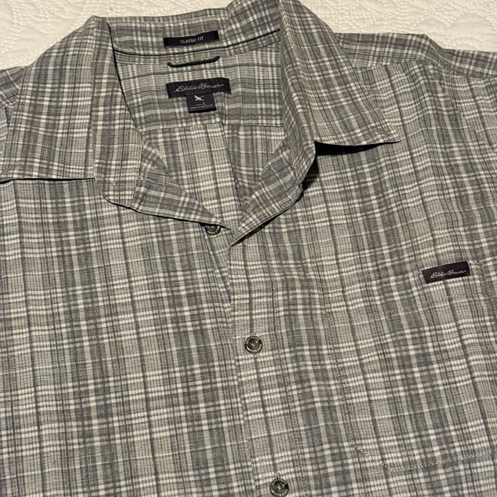 Eddie‎ Bauer Men's Gray Checkered Shirt